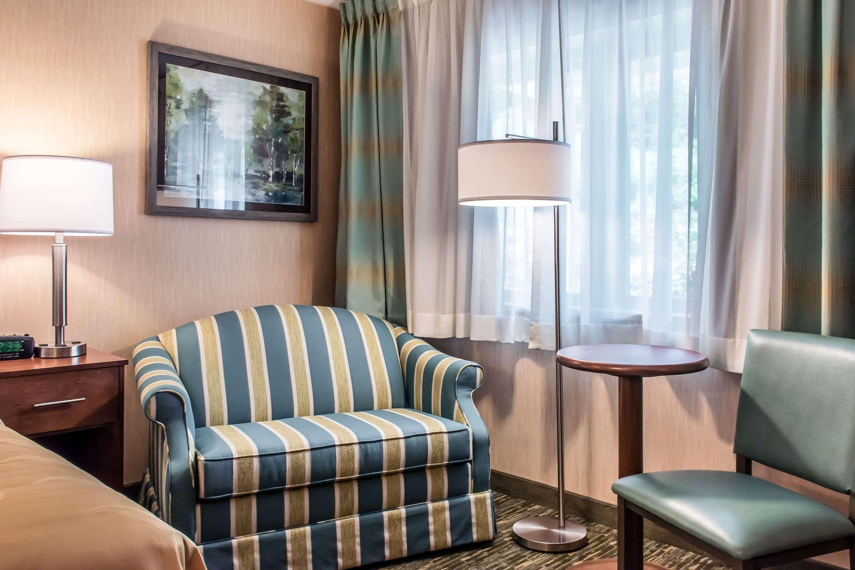 Quality Inn Bedford Luaran gambar