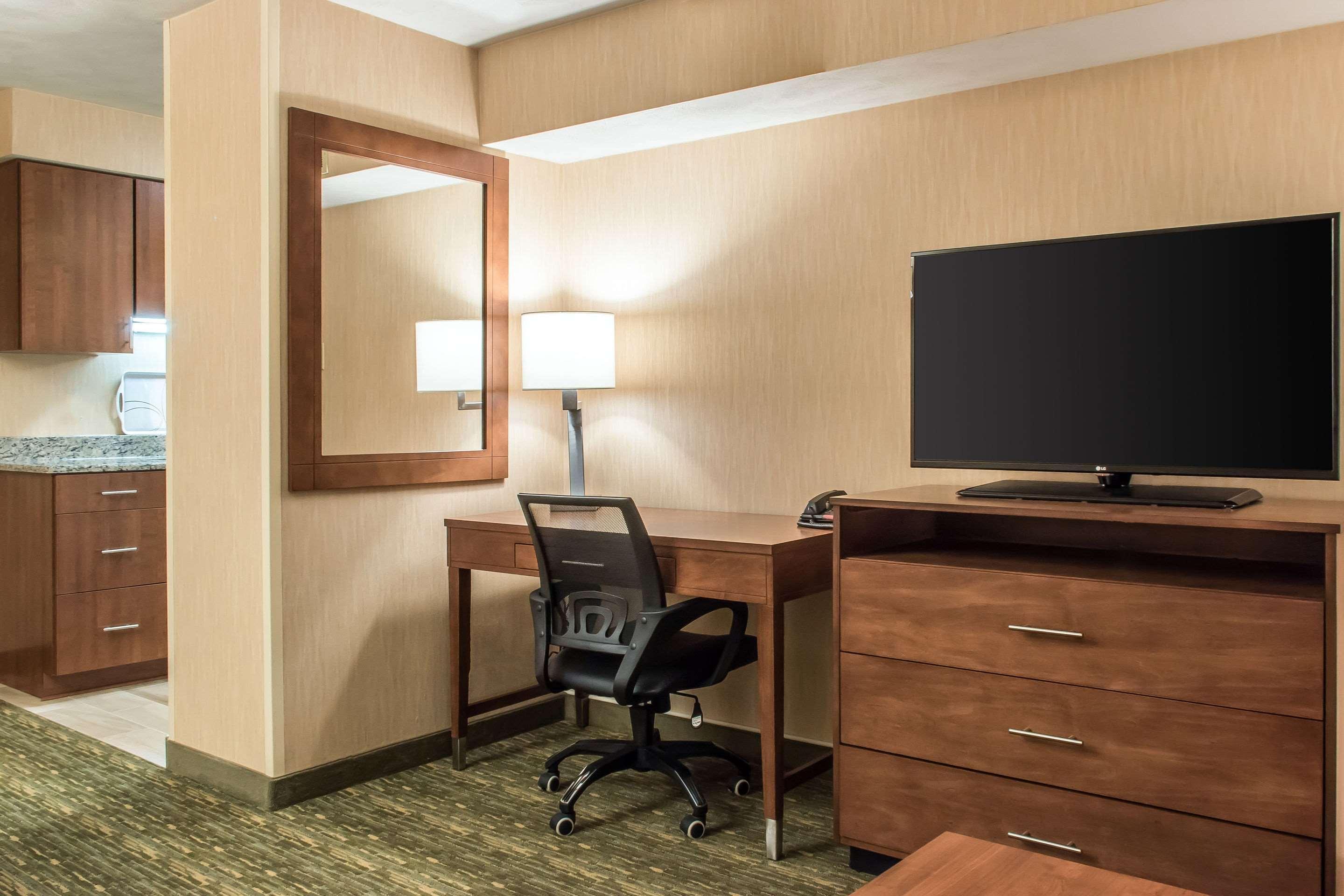 Quality Inn Bedford Luaran gambar