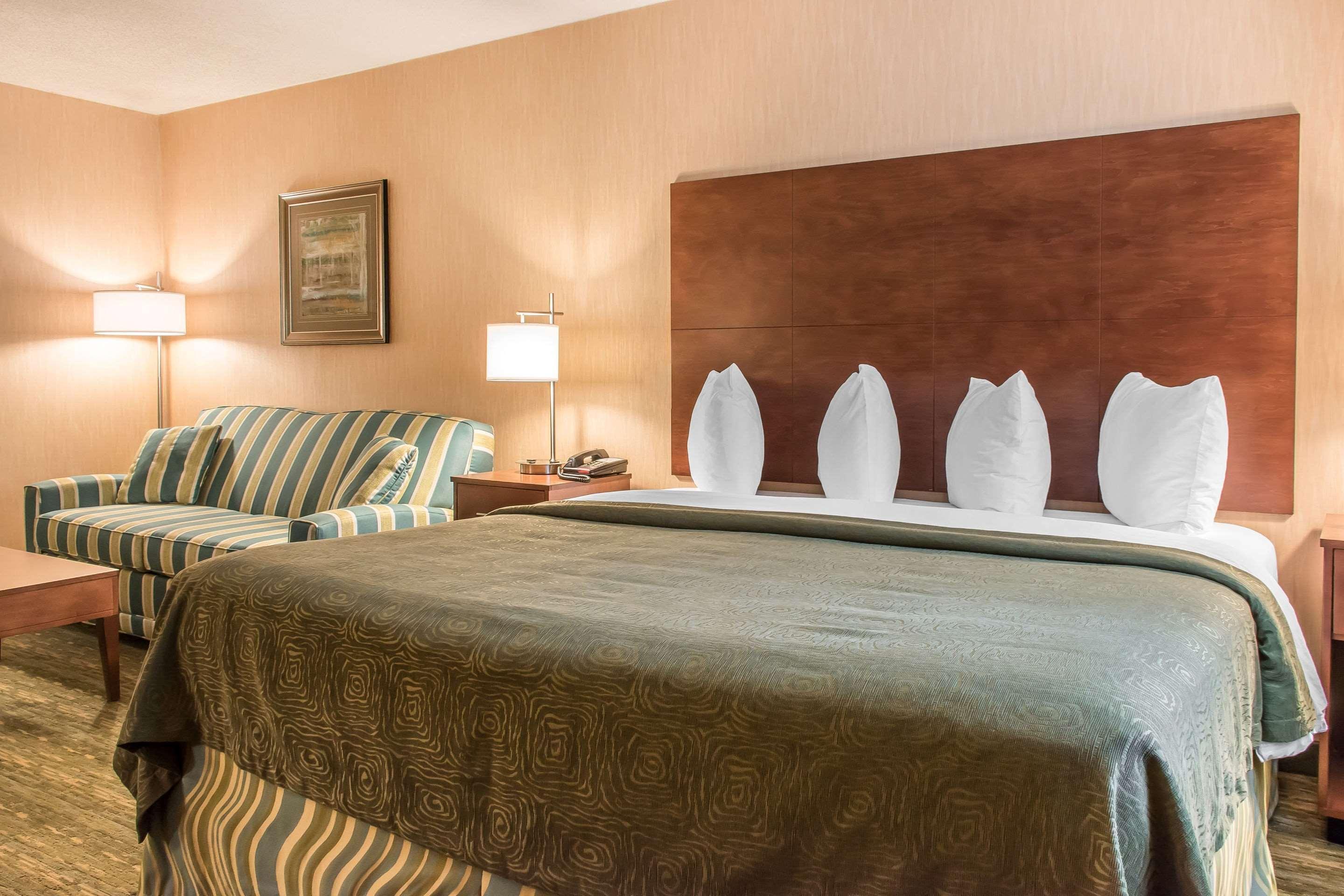Quality Inn Bedford Luaran gambar
