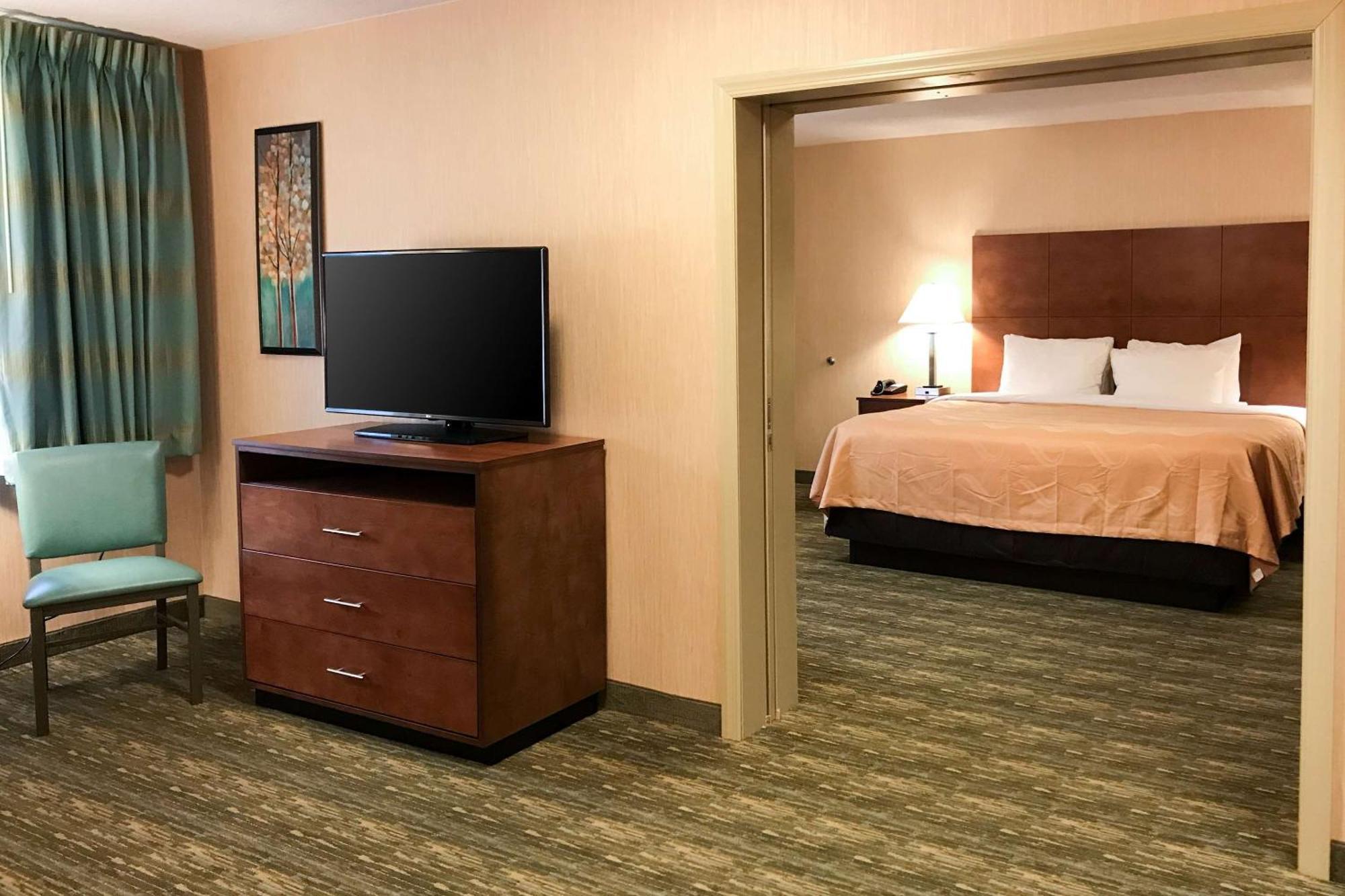 Quality Inn Bedford Luaran gambar