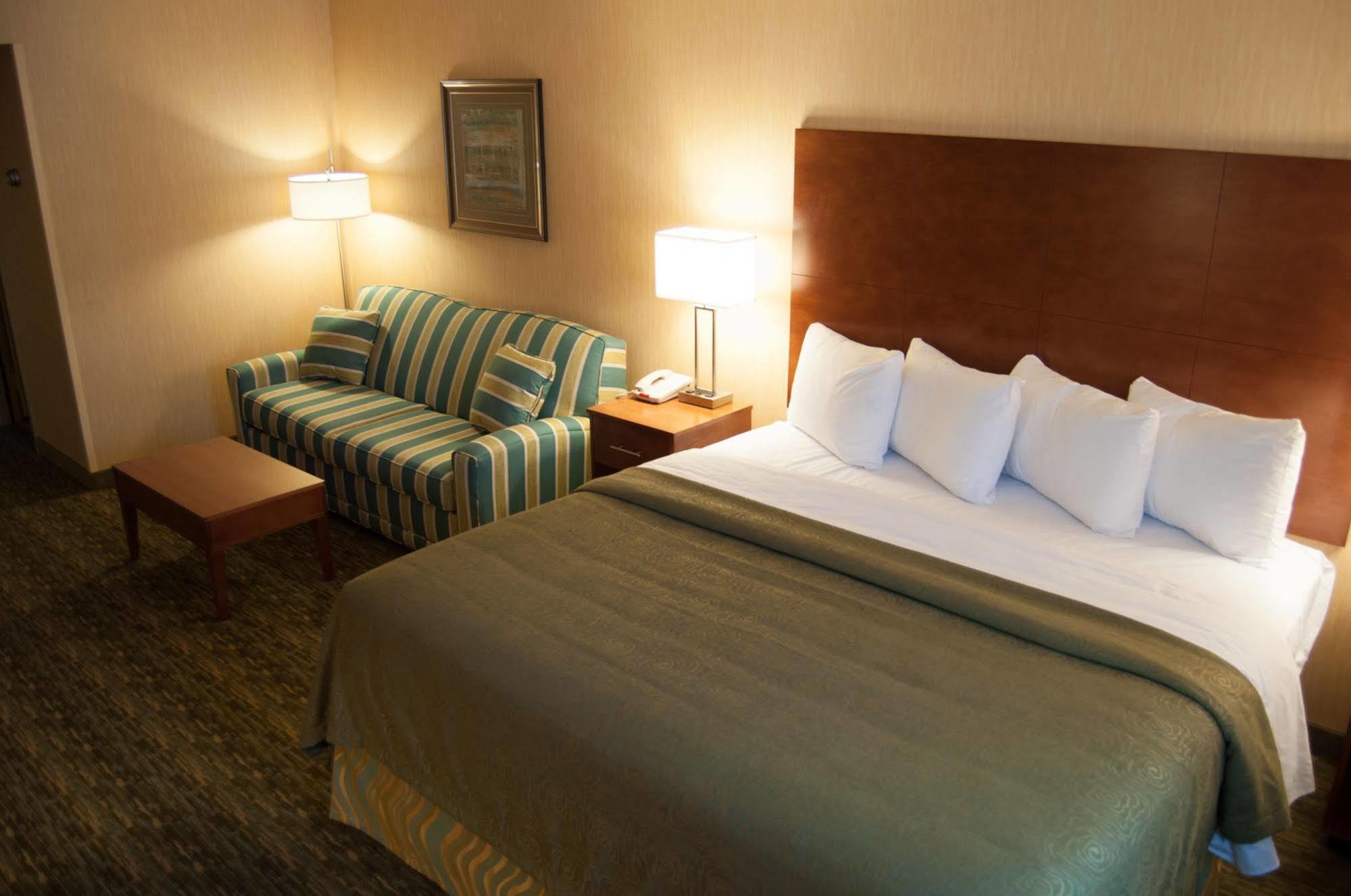 Quality Inn Bedford Luaran gambar